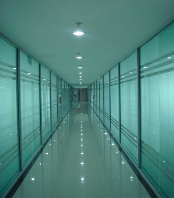Và sảnh tầng sang trọng